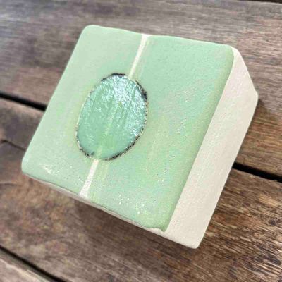 Kunstkloss, skulptur vegg ca 9x9x4.5 (U-616)