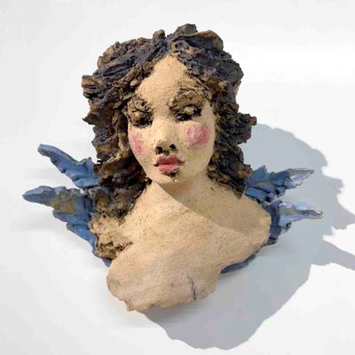 Josefine, 24 x25 cm, skulptur til vegg