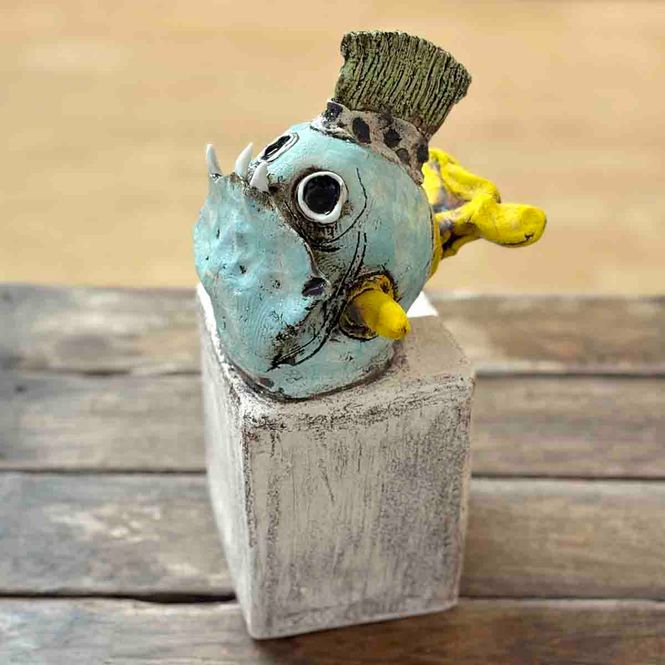 Hovedbilde Fisk på sokkel, 30h cm skulptur (blå)