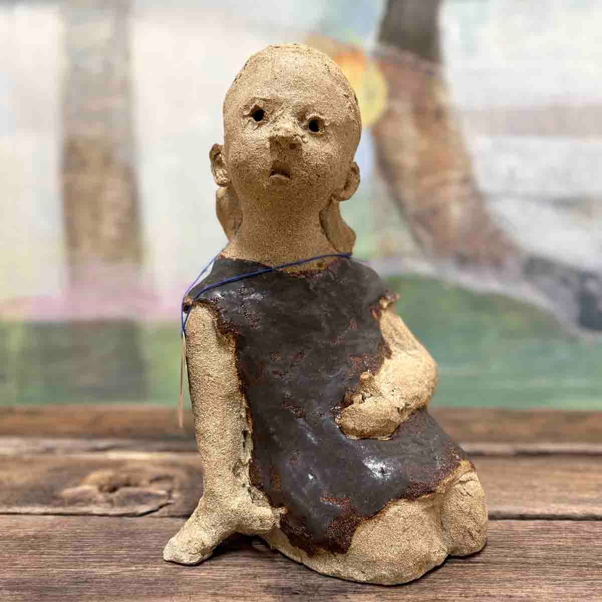 Ei lita frøken, skulptur 27 cm høy (no.06)