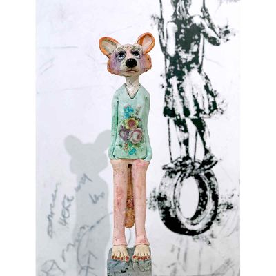 Racoon girl, skulptur 62 cm