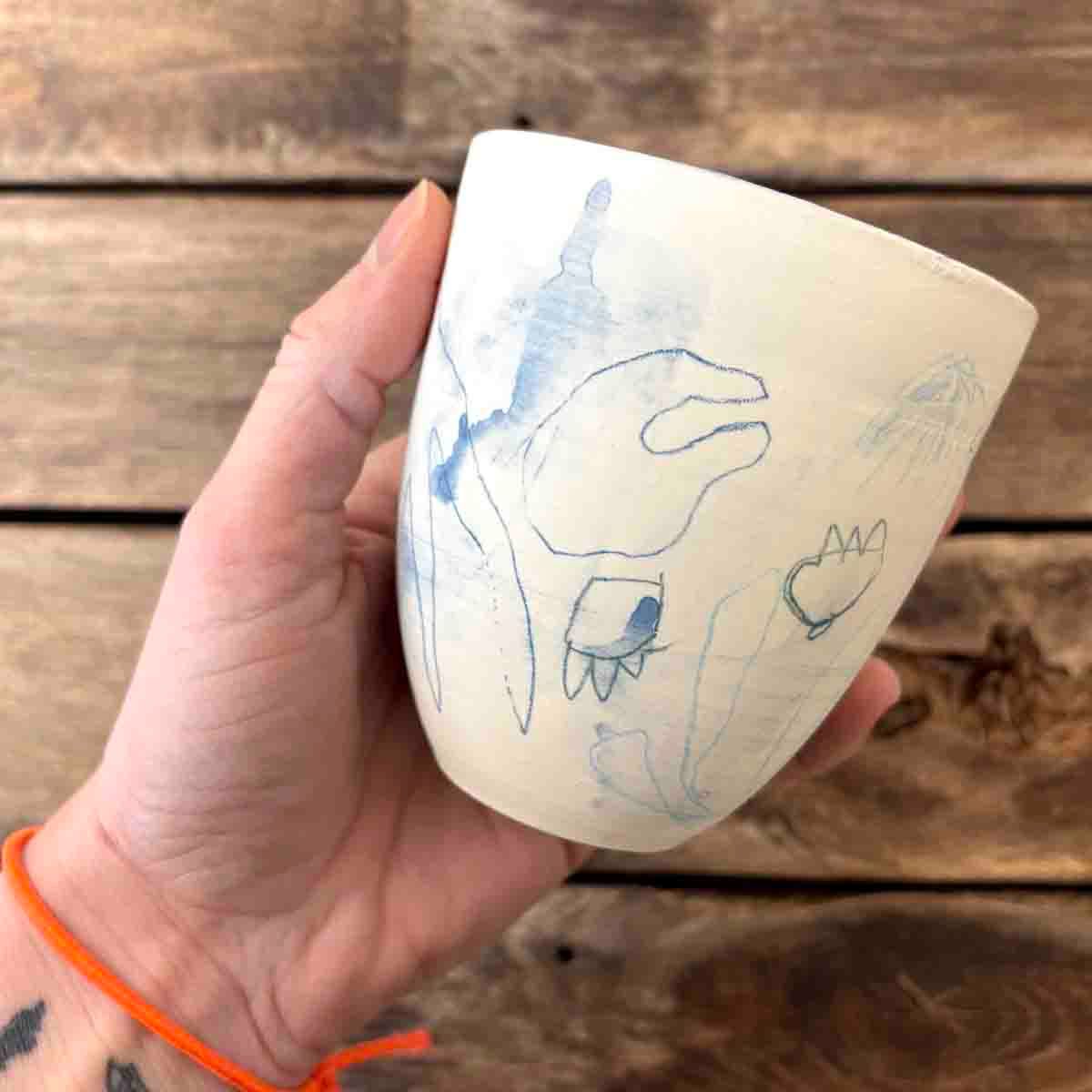 Malerisk krus, porselen 10 cm (P04)